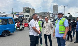 Rudy Susmanto Tinjau Penataan Kabel Fiber Optik 2